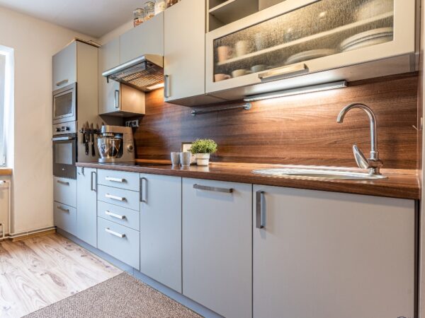 Byt 2+1 Sídliště Beskydské — Makléř z hor