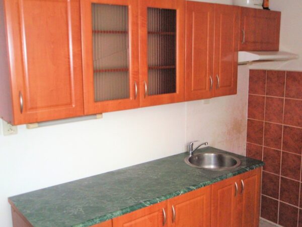 Byt 2+1, Slezská — Makléř z hor