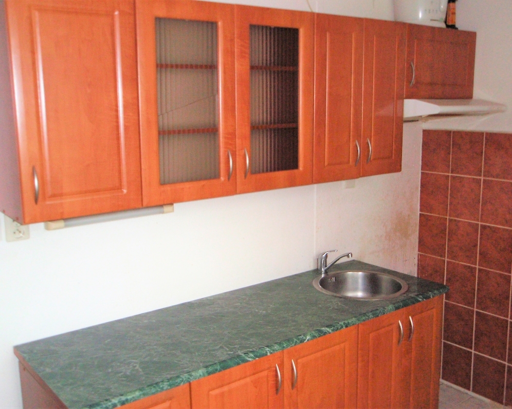 Byt 2+1, Slezská — Makléř z hor