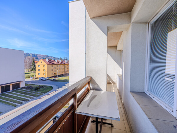 Byt 3+1 74 m² 5. května 903 — Makléř z hor