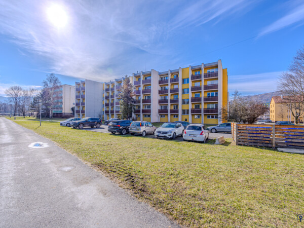 Byt 3+1 74 m² 5. května 903 — Makléř z hor