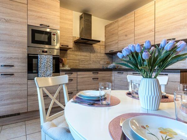 Byt 3+1 Antonína Poledníka — Makléř z hor