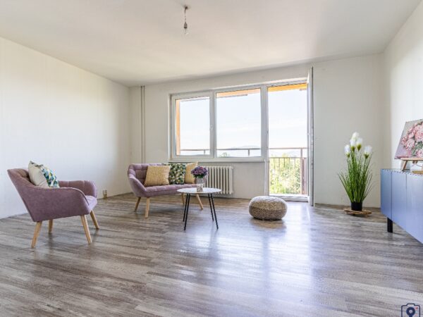 Byt 3+1 Slezská — Makléř z hor