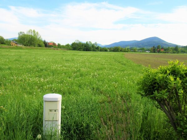 Pozemek — Makléř z hor