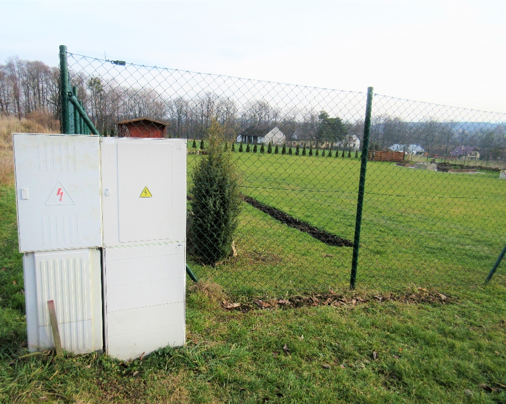 Pozemek — Makléř z hor