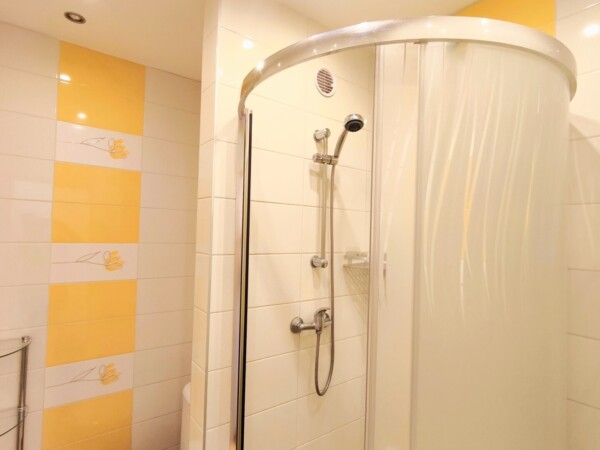 Byt s výhledem do zeleně — Makléř z hor
