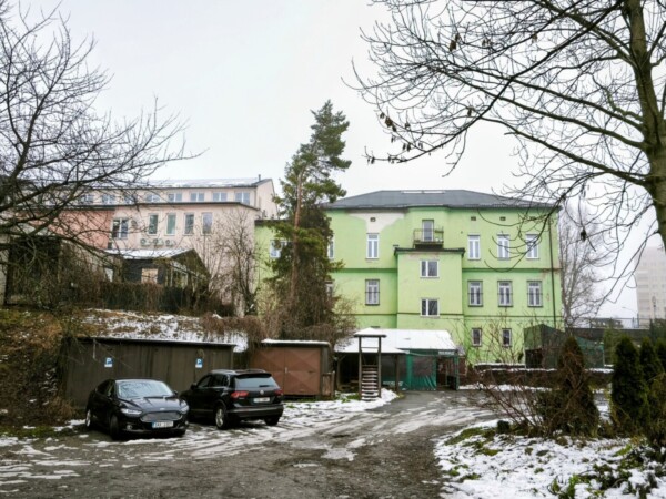 Komerční prostor, T. G. Masaryka — Makléř z hor