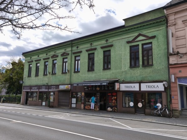 Komerční prostor, T. G. Masaryka — Makléř z hor