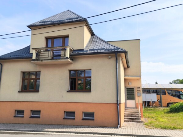 Kanceláře Na Poříčí — Makléř z hor